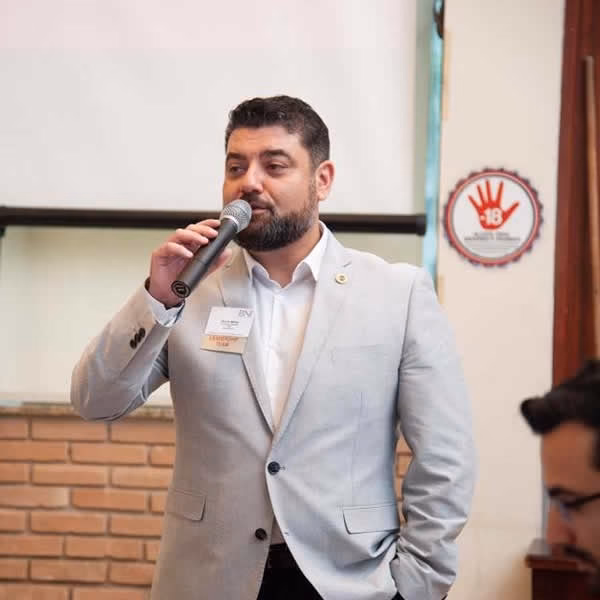 Cliente OFM Contabilidade - Denis Mattos
